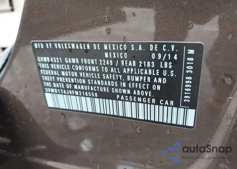 2015 Volkswagen Jetta 1.8T Se z USA, uszkodzony, nr VIN 3VWD17AJ9FM216558